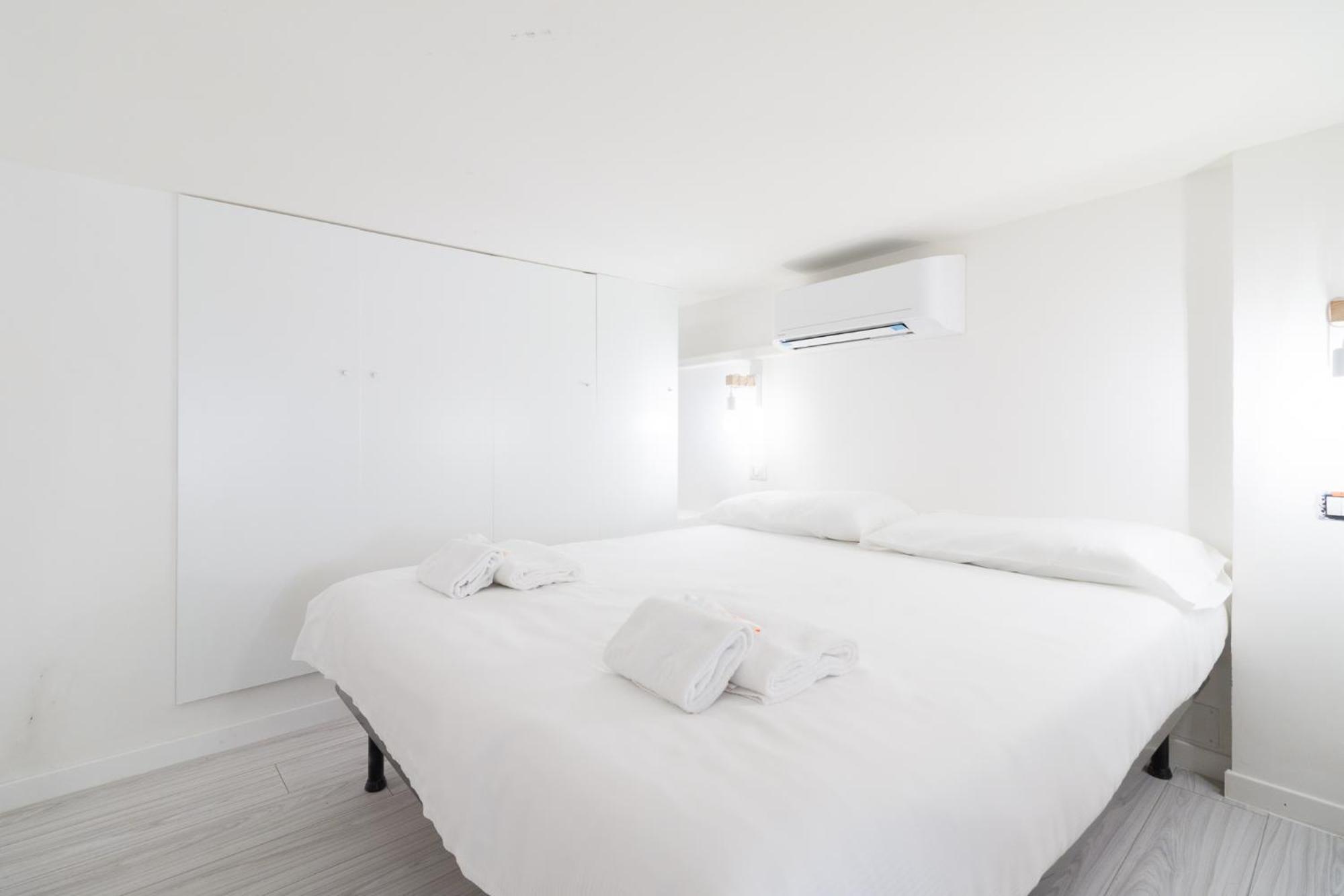 Nel Cuore Dei Navigli - Home Suite Milano Esterno foto